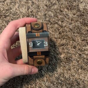 Limited edition Fossil Black and Brown Leather Watch * needs batteries